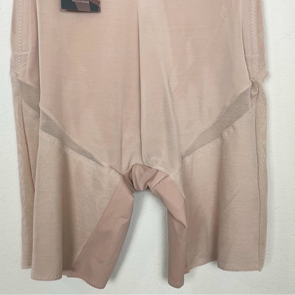 Honeylove Women's Superpower Shorts Sand
Brown‎ Compression Flexible Boning - Picture 11 of 13